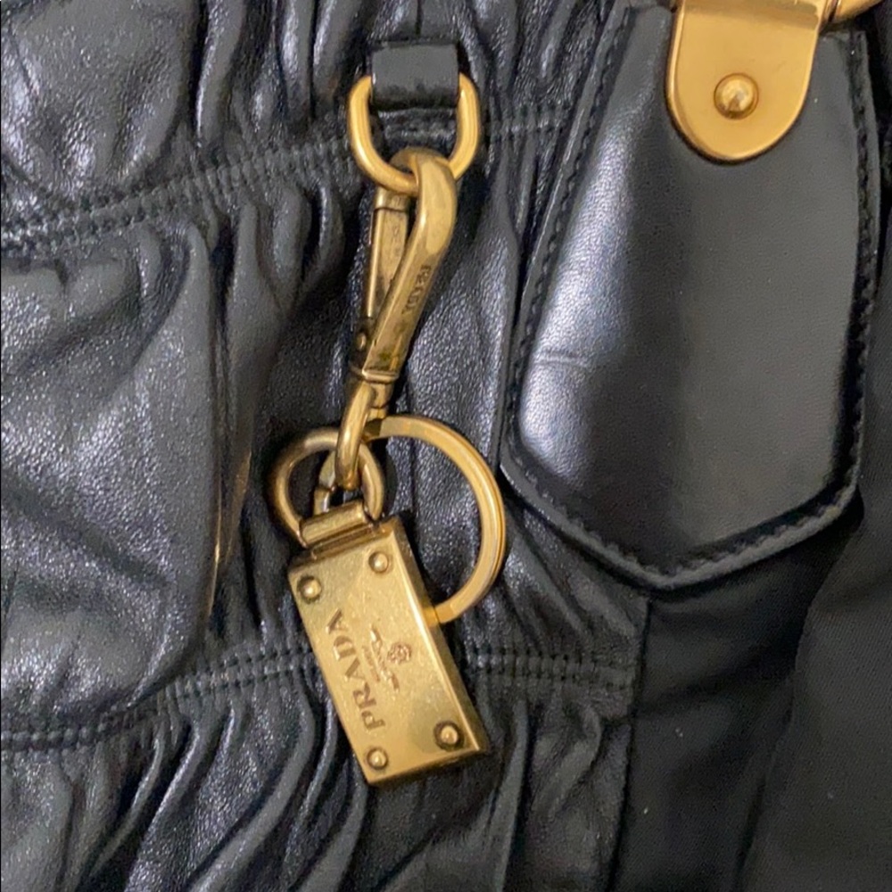Authentic Prada bag - Picture 3 of 16
